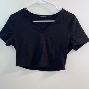 Black crop top!